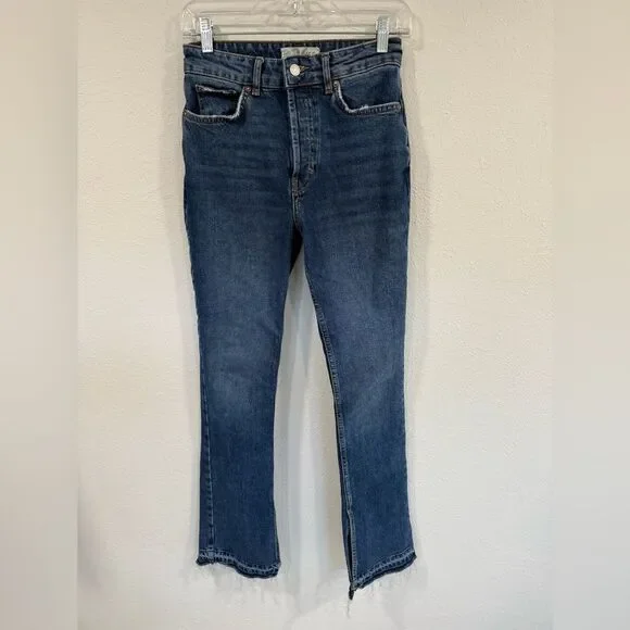Free People We The Free Emmy Bootcut Split Hem Jeans 26 EUC